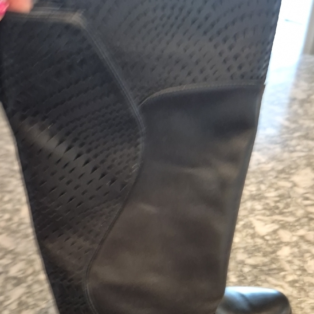 Gianni Bini Black Leather Perforated Boots - Picture 2 of 16